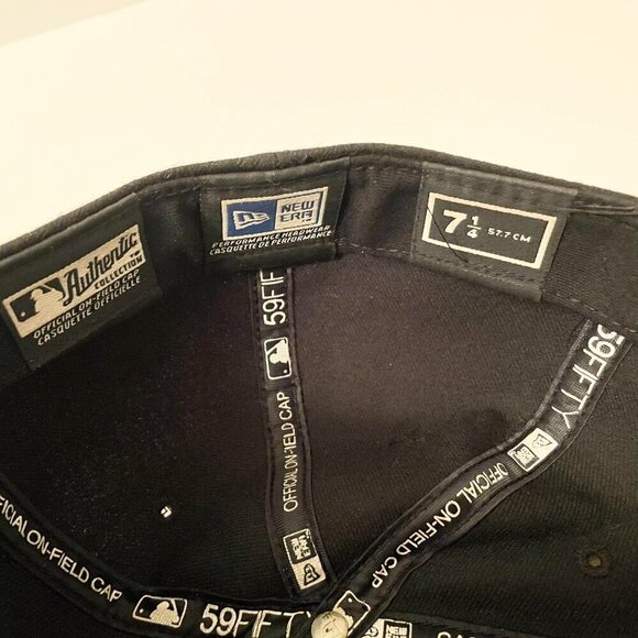 New Era 59Fifty Pittsburg Pirates On The Field Cap Hat Fitted Size 7 1/4 - Picture 11 of 16